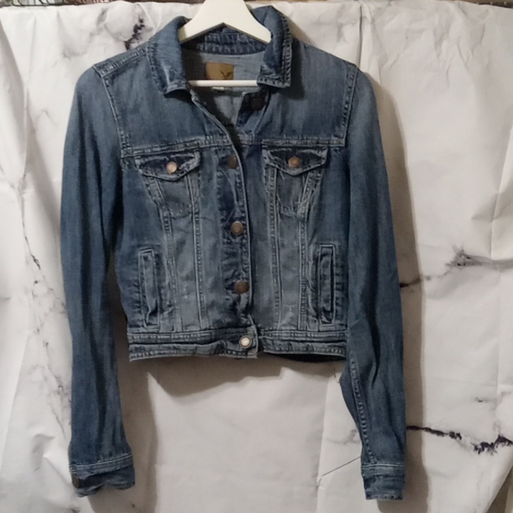 American Eagle jean jacket SP 💝💝💝💝